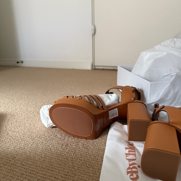 SEE BY CHLOE CILA SANDAL in SAND - NEW IN BOX - Picture 7 of 11